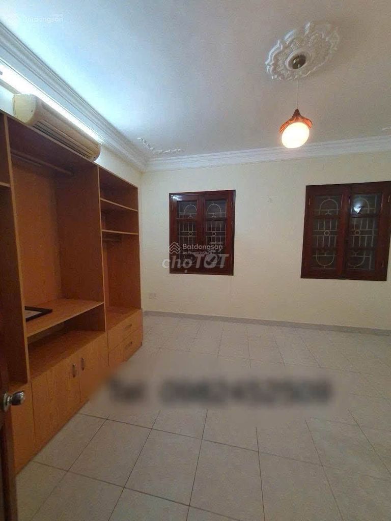 Аренда частного дома 60м2 на улице Йен Ланг, Донг Да, Ханой