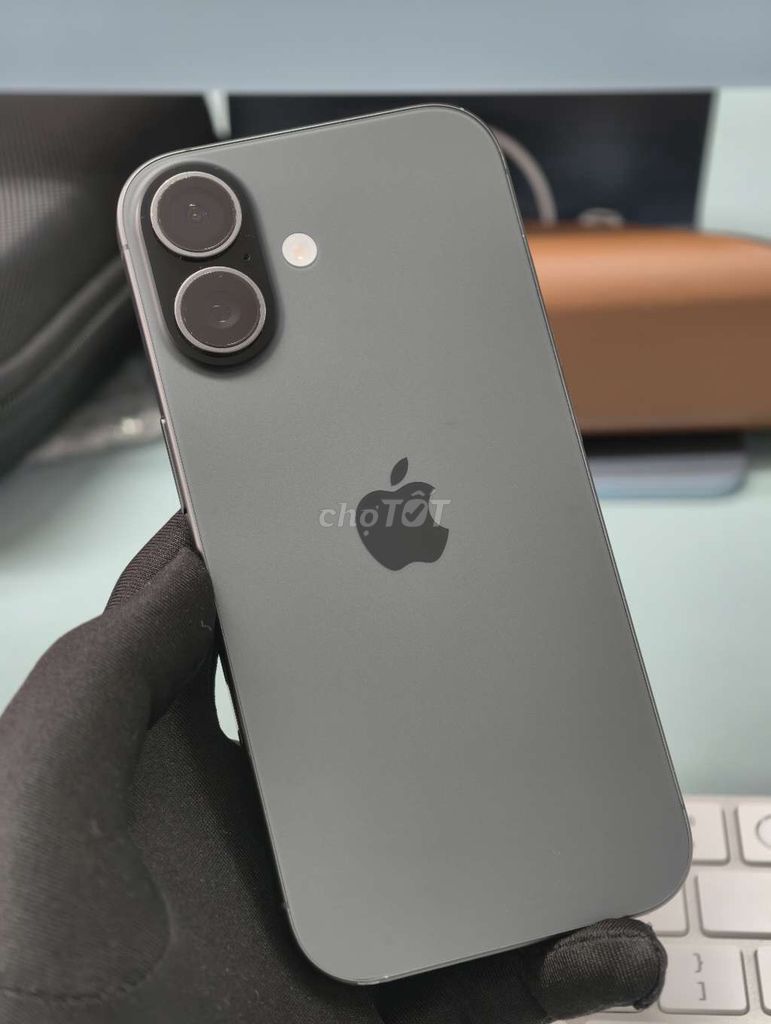 iPhone 17 thường 256GB Đen Quốc Tế Mĩ 97%. Mua bán Điện thoại tại Quận Cầu Giấy Hà Nội được đăng bởi Nguyễn Văn Cường hình 1