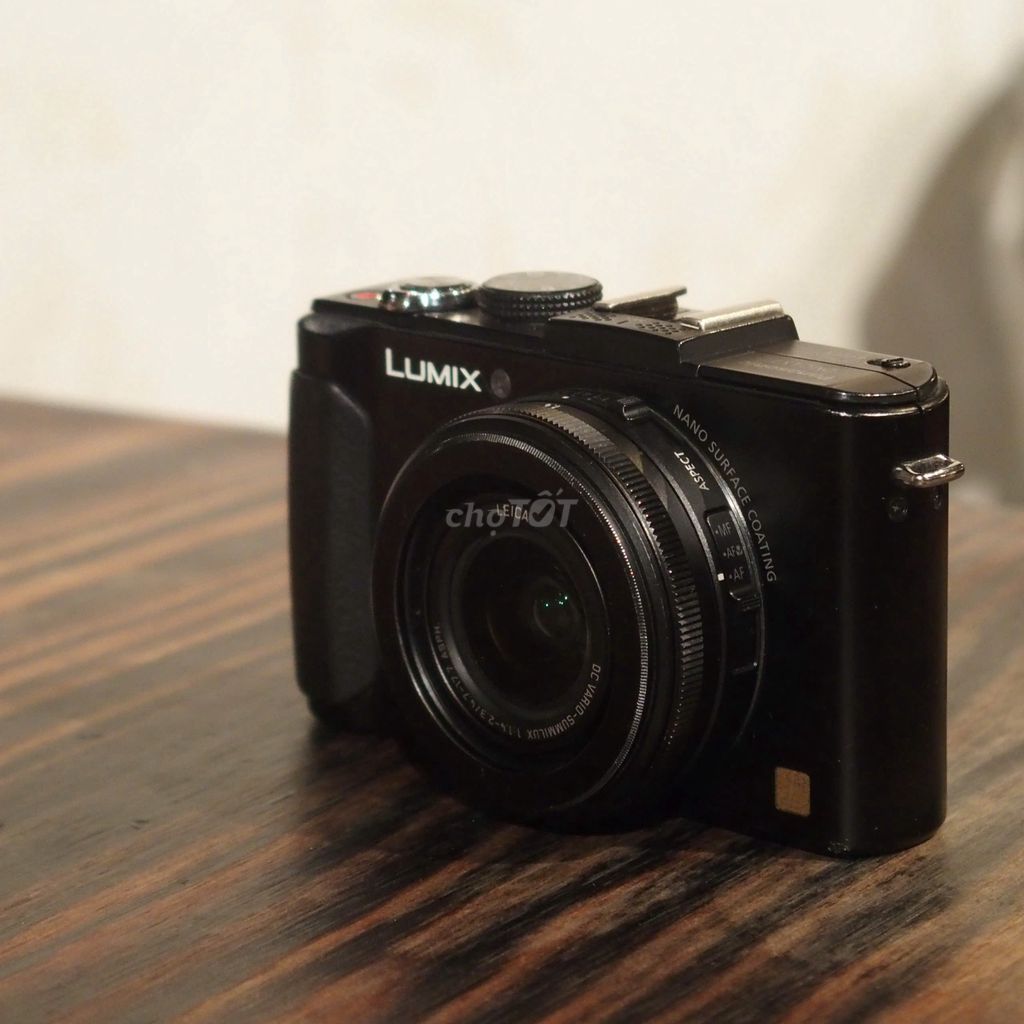 [BÁN] - Máy ảnh Panasonic Lumix LX7 - Màu Đen. Mua bán Máy ảnh, Máy quay tại Thành phố Thủ Đức Tp Hồ Chí Minh được đăng bởi Cani hình 1