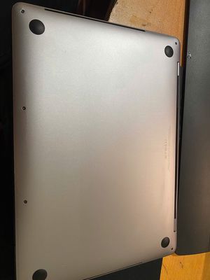 Macpro 2018 touch zin keng icloud, đủ linh kiện. Mua bán Laptop tại Huyện Trà Ôn Vĩnh Long được đăng bởi maximura