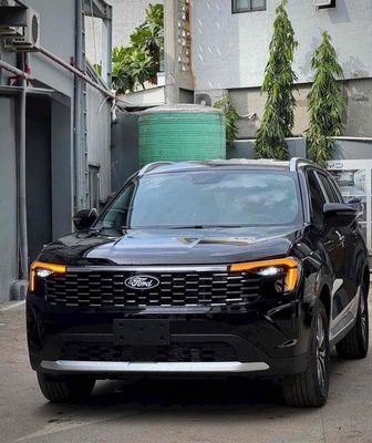 2026Ford Territory Trend Đen, đưa trước 230tr0