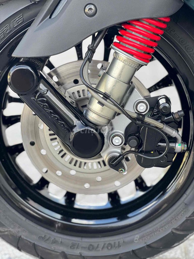 Vespa sPrint Led 2020,xe chuẩn đẹp,máy zin chất. Mua bán Xe máy tại Quận Ninh Kiều Cần Thơ được đăng bởi Cửa Hàng Xe máy Tân Lập Hưng hình 5