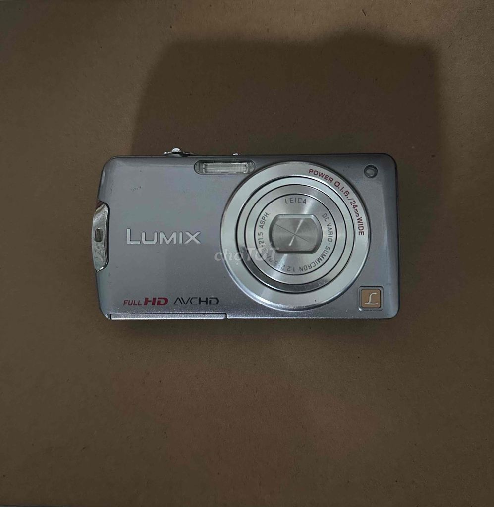 Lumix fx700