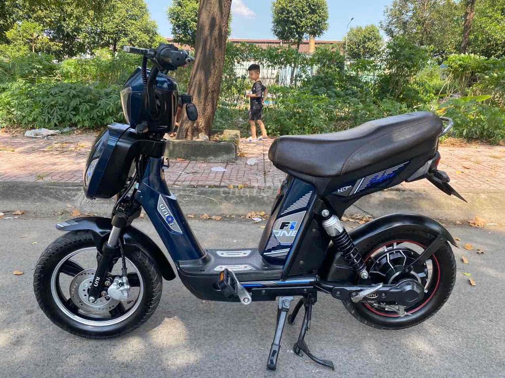 XE ĐIỆN UNI Q1 CỨNG CÁP CHẮC CHẮN. Mua bán Xe điện tại Thành phố Thuận An Bình Dương được đăng bởi linhanh hình 1