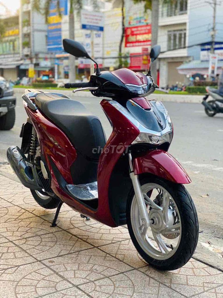 Honda SH160ABS 2025 Đỏ 1400 km. Mua bán Xe máy tại Quận Ninh Kiều Cần Thơ được đăng bởi CHXM Tân Liên Hưng 2 hình 2