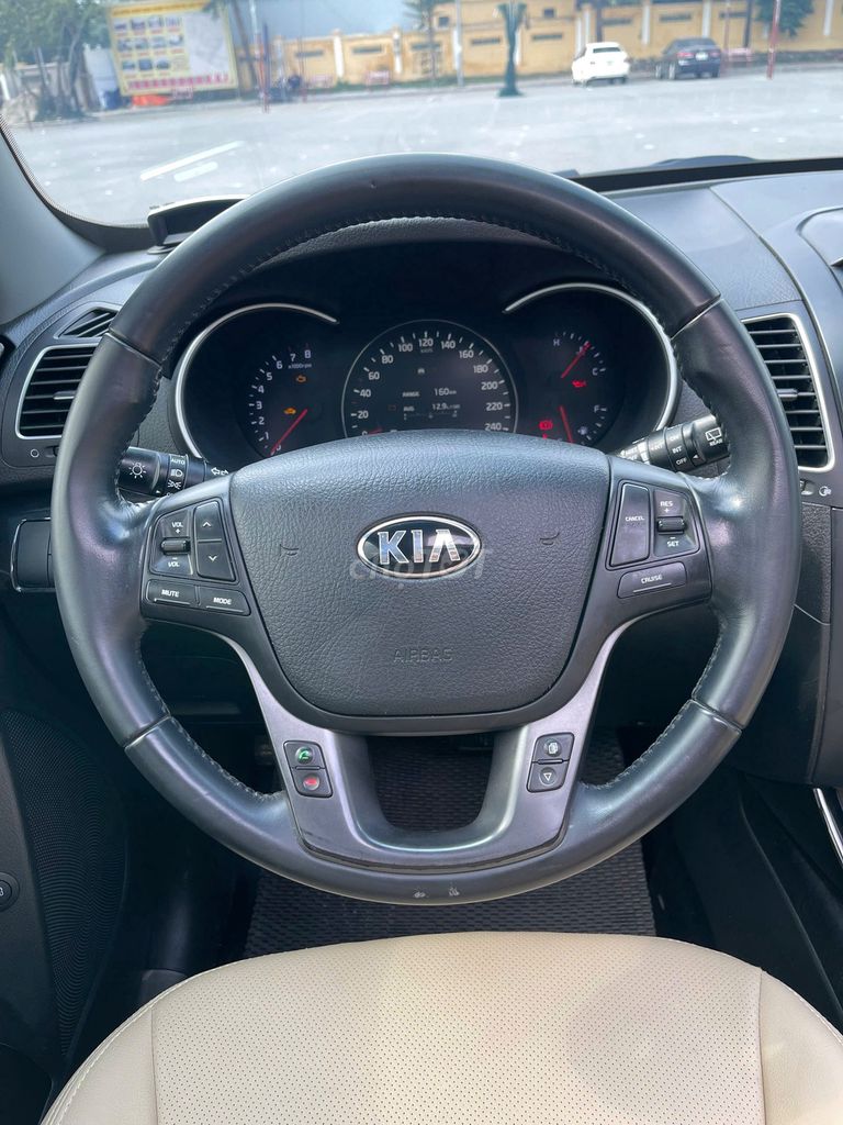 Kia New Sorento 2.4GATH Black Edision cực mới 2016. Mua bán Ô tô tại Quận Thanh Xuân Hà Nội được đăng bởi Vạn Phát  Auto hình 16