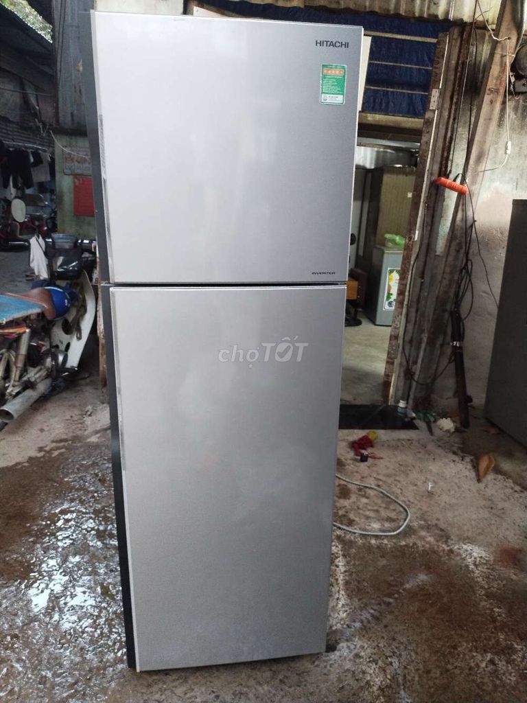 Tủ lạnh Hitachi Inverter 230 lít đã sử dụng. Mua bán Tủ lạnh tại Quận 7 Tp Hồ Chí Minh được đăng bởi Trần toàn  hình 1