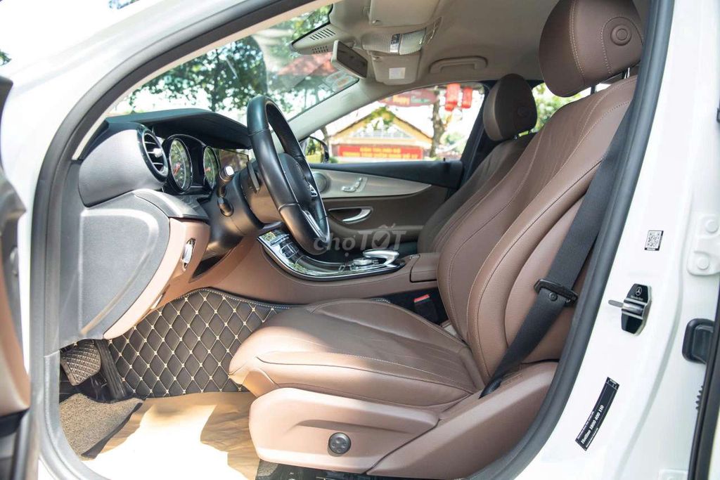 Mercedes E180 2020 - 22000 km. Mua bán Ô tô tại Quận Gò Vấp Tp Hồ Chí Minh được đăng bởi TUYỀN KUPPY XE LƯỚT LUXURY  hình 5