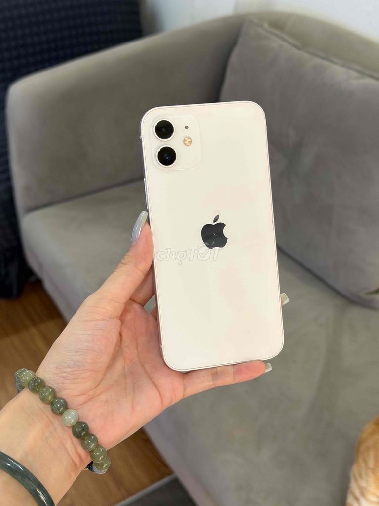 Apple iPhone 12 White 128GB Quốc Tế 99% Like New. Mua bán Điện thoại tại Quận 8 Tp Hồ Chí Minh được đăng bởi CA REM BÁN TÁO hình 1