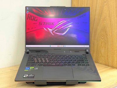 ASUS ROG Strix G16 i7-13650HX 16GB/1TB RTX 4060