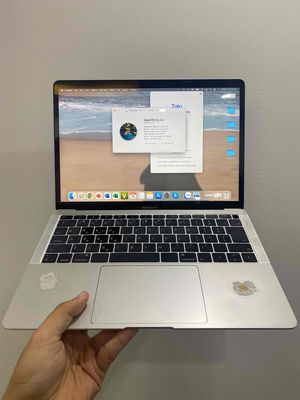 Mac air 2019 i5/16/256. Mua bán Laptop tại Quận Hoàng Mai Hà Nội được đăng bởi doan huy
