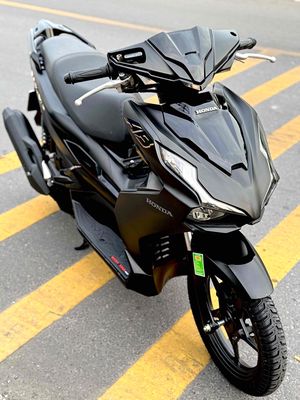Airblade 125 4Val mẫu 2024 1chủ ít đi8000km zin100. Mua bán Xe máy tại Quận 11 Tp Hồ Chí Minh được đăng bởi CỬA HÀNG CHUYÊN GÓP NỢ XẤU