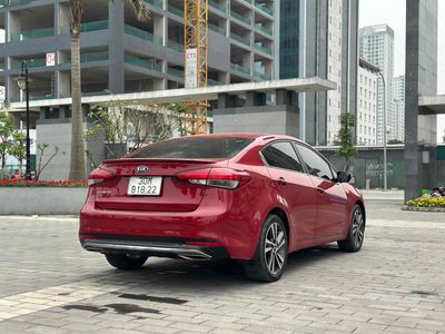 KIA Cerato Đỏ Thể thao