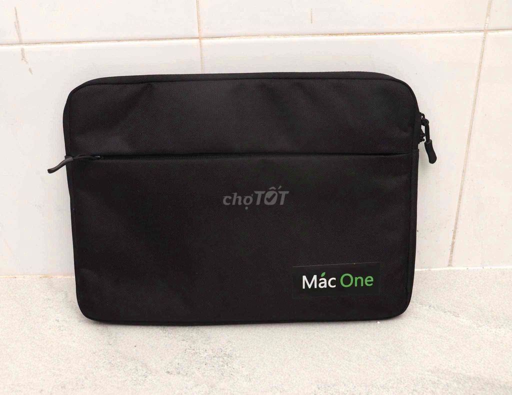 Túi chống sốc MacOne Đen 31x23x3cm 98%. Mua bán Túi xách tại Quận 6 Tp Hồ Chí Minh được đăng bởi Anh 8399 hình 1