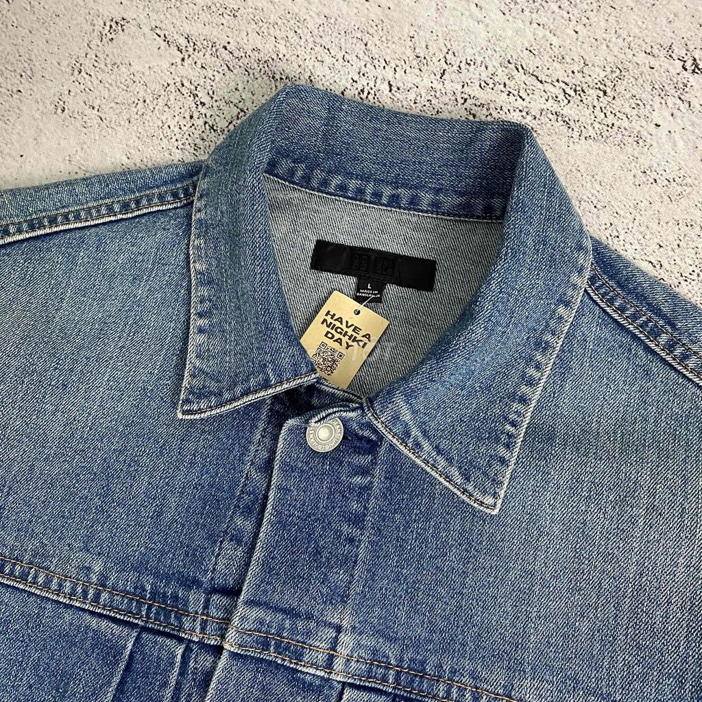 /Type II Denim Jacket by Uniqlo/. Mua bán Quần áo tại Quận Ngũ Hành Sơn Đà Nẵng được đăng bởi Bạch Lê Hoàng hình 3