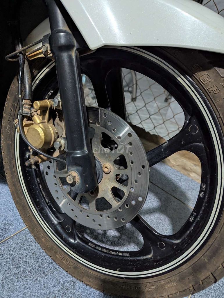 Nouvo 4 Trắng Đen 2011 bs70 máy zin êm. Mua bán Xe máy tại Huyện Hòa Thành Tây Ninh được đăng bởi Hậu Nguyễn hình 6