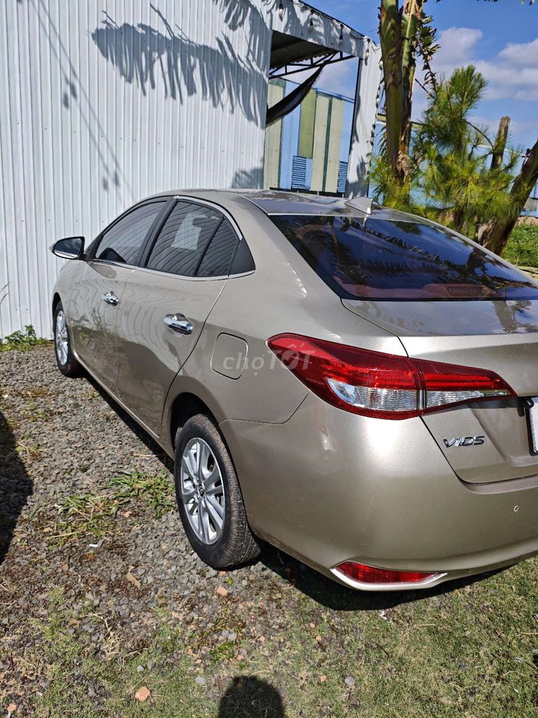Toyota Vios 2019 G Vàng cát. Mua bán Ô tô tại Thành phố Pleiku Gia Lai được đăng bởi ANH QUANG hình 2