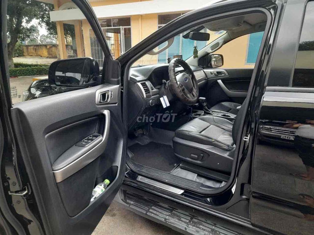 Ford Everest 2019 Trend 2.0L  AT 4x2 - 115711 km. Mua bán Ô tô tại Quận Tân Bình Tp Hồ Chí Minh được đăng bởi Trần Vũ Đức Trung hình 3