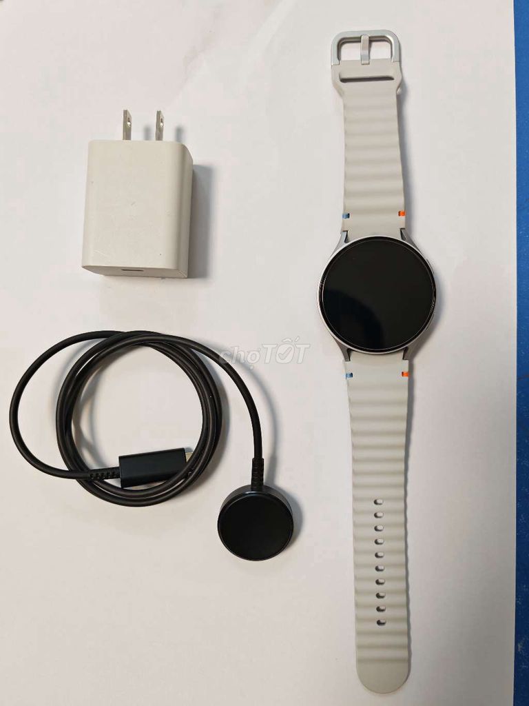 Samsung Watch 7 LTE 44mm Bạc. Mua bán Thiết bị đeo thông minh tại Quận Ngũ Hành Sơn Đà Nẵng được đăng bởi José Mourinho hình 1