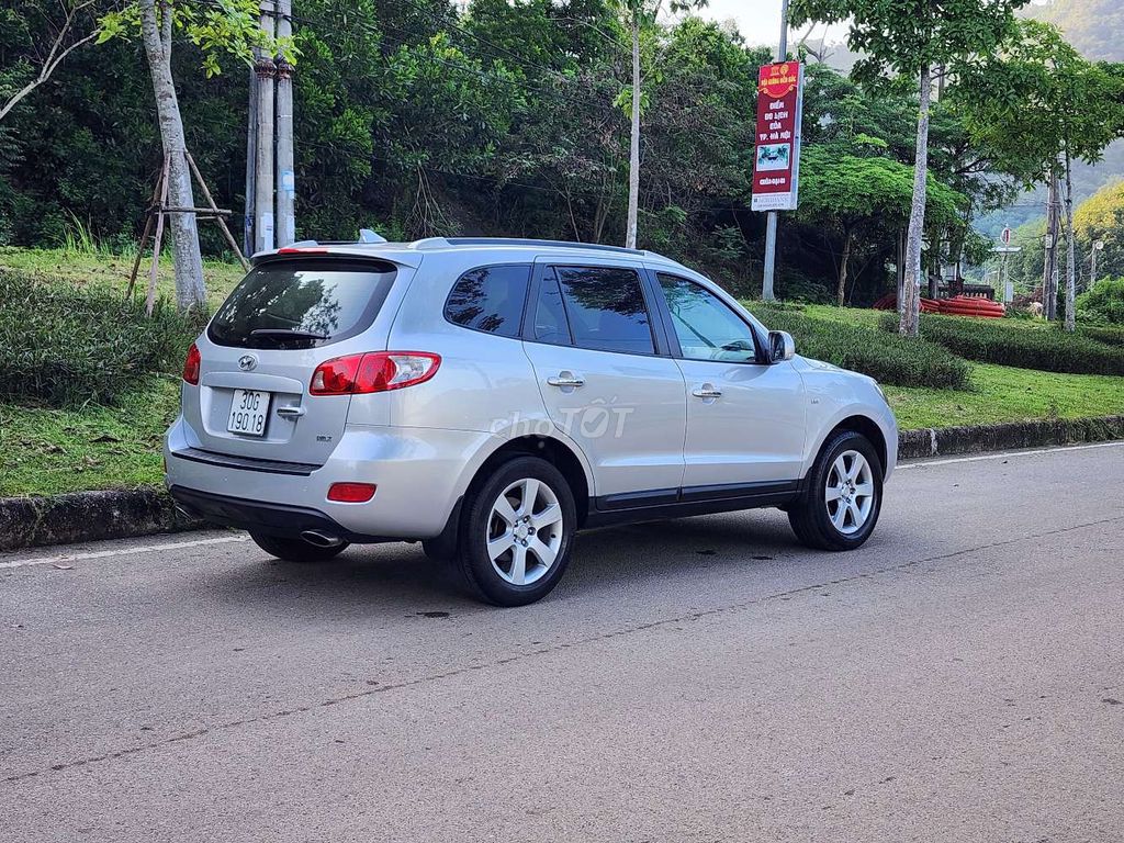 Huyndai SantaFe lăn bánh 2009 đẹp xuất sắc. Mua bán Ô tô tại Huyện Sóc Sơn Hà Nội được đăng bởi Thế Auto  hình 2