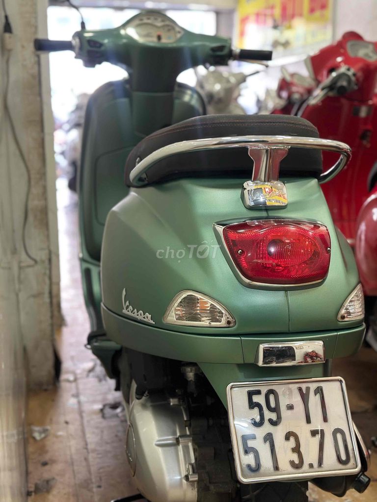 Piaggio Vespa LX125 3Vie Đời 2014 . BSTP. Mua bán Xe máy tại Quận Phú Nhuận Tp Hồ Chí Minh được đăng bởi Ngọc Huy hình 4