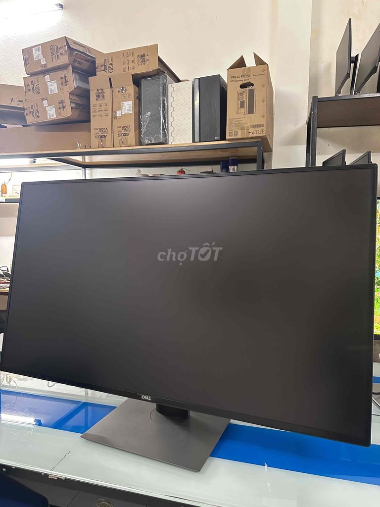 Màn hình Dell Ultrasharp U4320Q 43inch 4K. Mua bán Phụ kiện (Màn hình, Chuột...) tại Quận Liên Chiểu Đà Nẵng được đăng bởi KD ĐẠI TÍN NGUYỄN hình 1