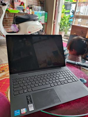 Lenovo i5 thế hệ 11