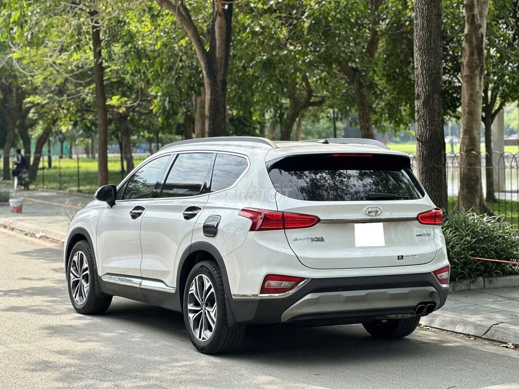 Hyundai Santafe 2021 máy dầu bản full. Mua bán Ô tô tại Quận Gò Vấp Tp Hồ Chí Minh được đăng bởi Xuân Trường hình 9