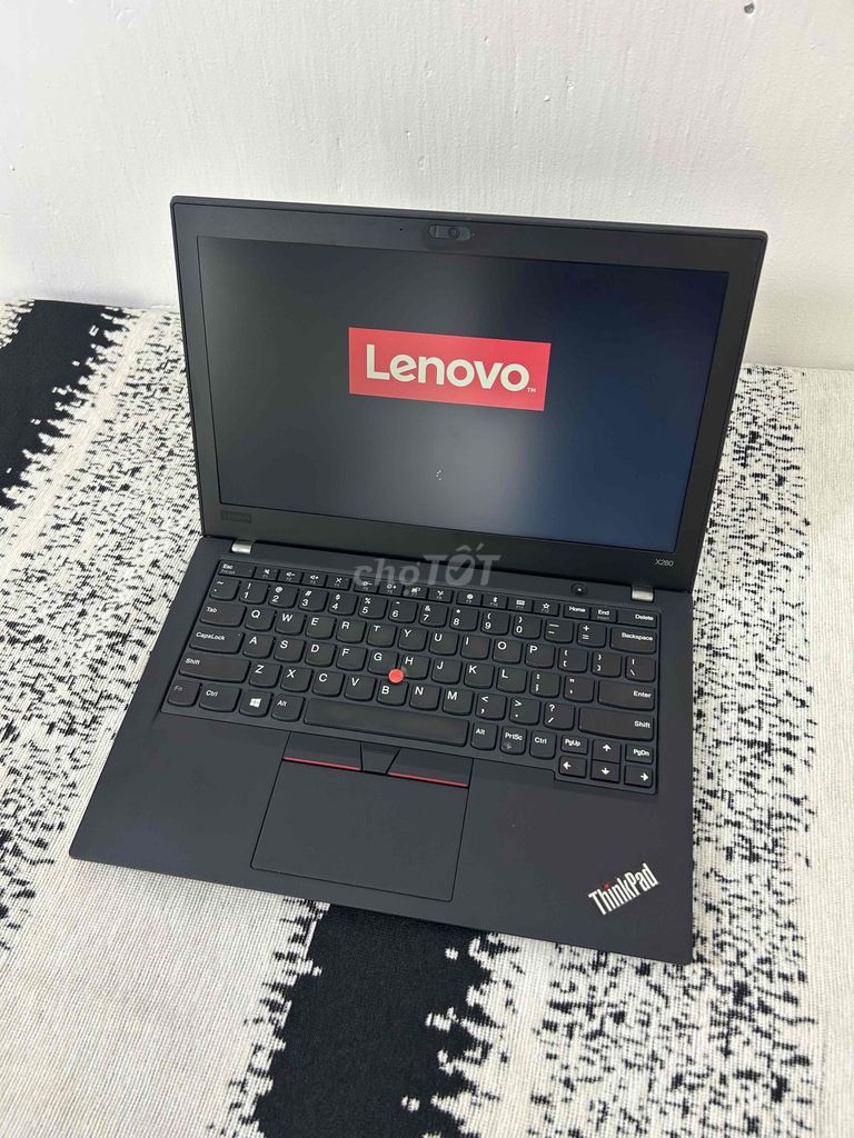 Thinkpad X280 12.5inch nhỏ gọn chạy mượt tác vụ. Mua bán Laptop tại Quận Tân Bình Tp Hồ Chí Minh được đăng bởi Laptop YG hình 1