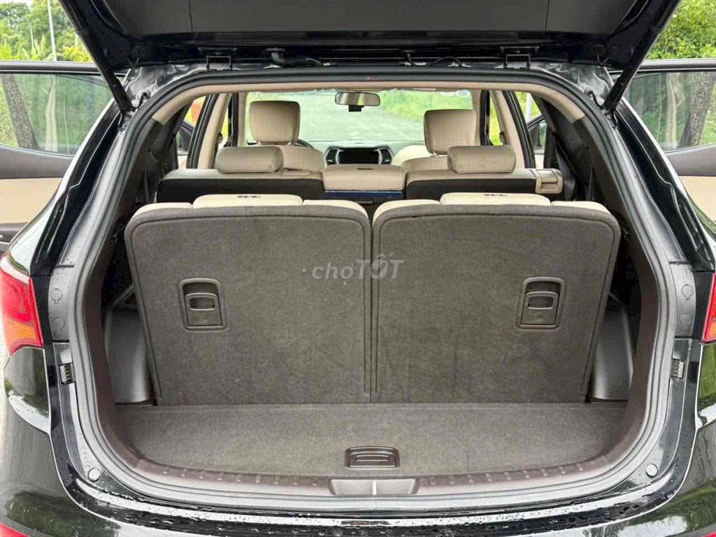 Hyundai Santa Fe 2018 2.4 AT 2WD - 80000 km. Mua bán Ô tô tại Huyện Gia Lộc Hải Dương được đăng bởi Nhất Tín Ô Tô Hải Dương hình 12