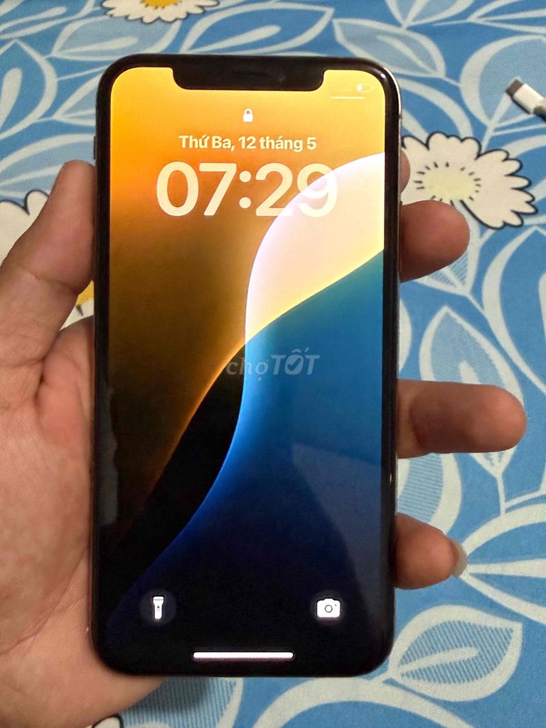 Apple iPhone XS 64GB Vàng. Mua bán Điện thoại tại Huyện Phong Điền Cần Thơ được đăng bởi Nguyễn Trí hình 1
