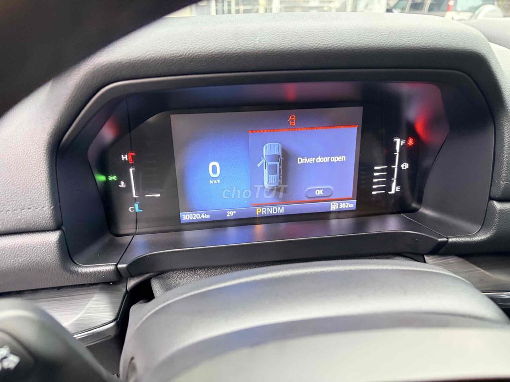 Ford Everest Sport 2023 Xám 31.000 km. Mua bán Ô tô tại Quận Bình Tân Tp Hồ Chí Minh được đăng bởi Nguyễn Huynh hình 11