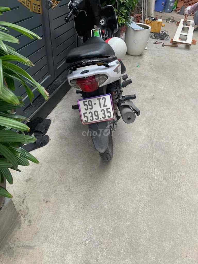 Yamaha Sirius RC 2022 белый с черным
