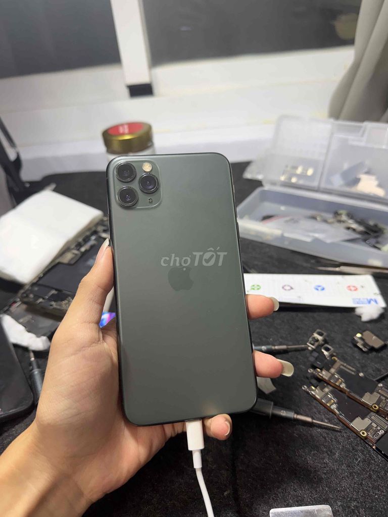Apple iPhone 11 Pro Max 64GB Xám Đã sử dụng. Mua bán Điện thoại tại Quận Bình Thạnh Tp Hồ Chí Minh được đăng bởi Hoàng Hải hình 1