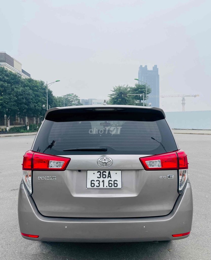 Toyota Innova 2021 2.0E - 62000 km ZIN,màu Đồng.. Mua bán Ô tô tại Quận Cầu Giấy Hà Nội được đăng bởi CHỢ ÔTÔ CẦU GIẤY hình 6