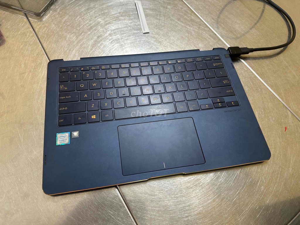 Asus UX370 i7 Gen 8 8GB/512GB. Mua bán Laptop tại Quận 7 Tp Hồ Chí Minh được đăng bởi tienxu hình 1