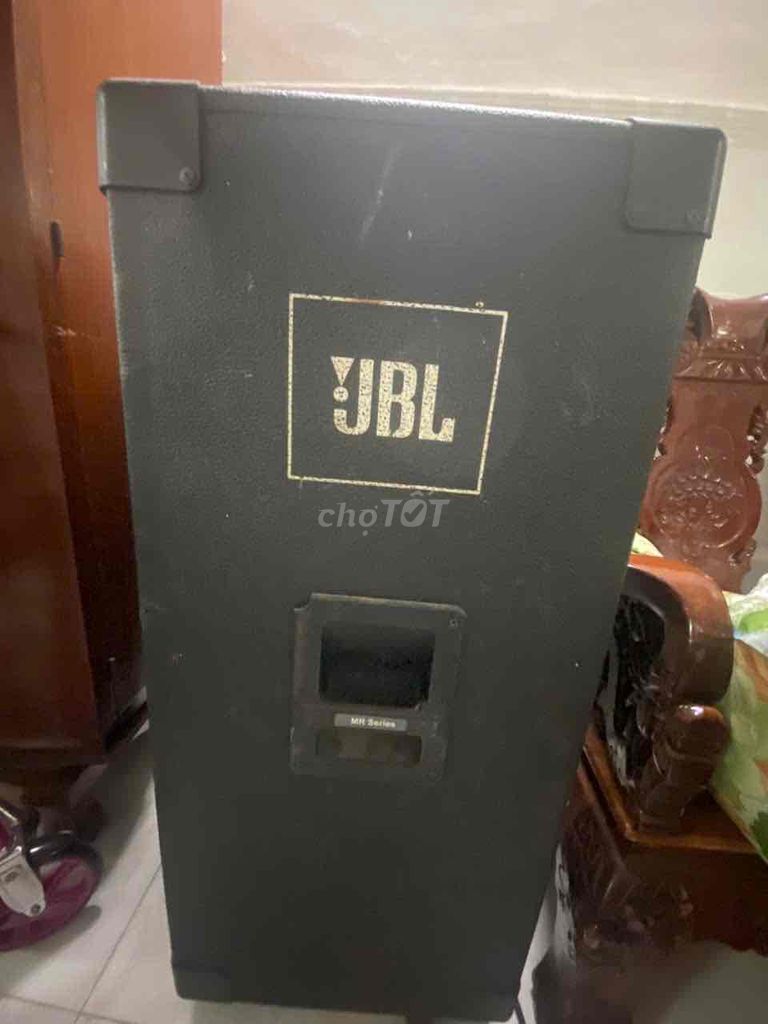 Loa JBL Đen 1m2. Mua bán Tivi, Âm thanh tại Quận Tân Bình Tp Hồ Chí Minh được đăng bởi Cô Mười hình 1
