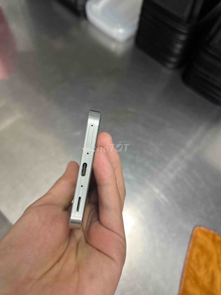 Samsung A56 Trắng. Mua bán Điện thoại tại Thành phố Thủ Đức Tp Hồ Chí Minh được đăng bởi Lê Hiep hình 1