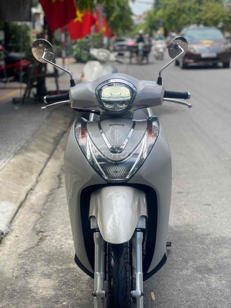 SHmode 2020 Vàng kem zin mẫu mới. Mua bán Xe máy tại Quận Thanh Khê Đà Nẵng được đăng bởi Song Vo hình 6