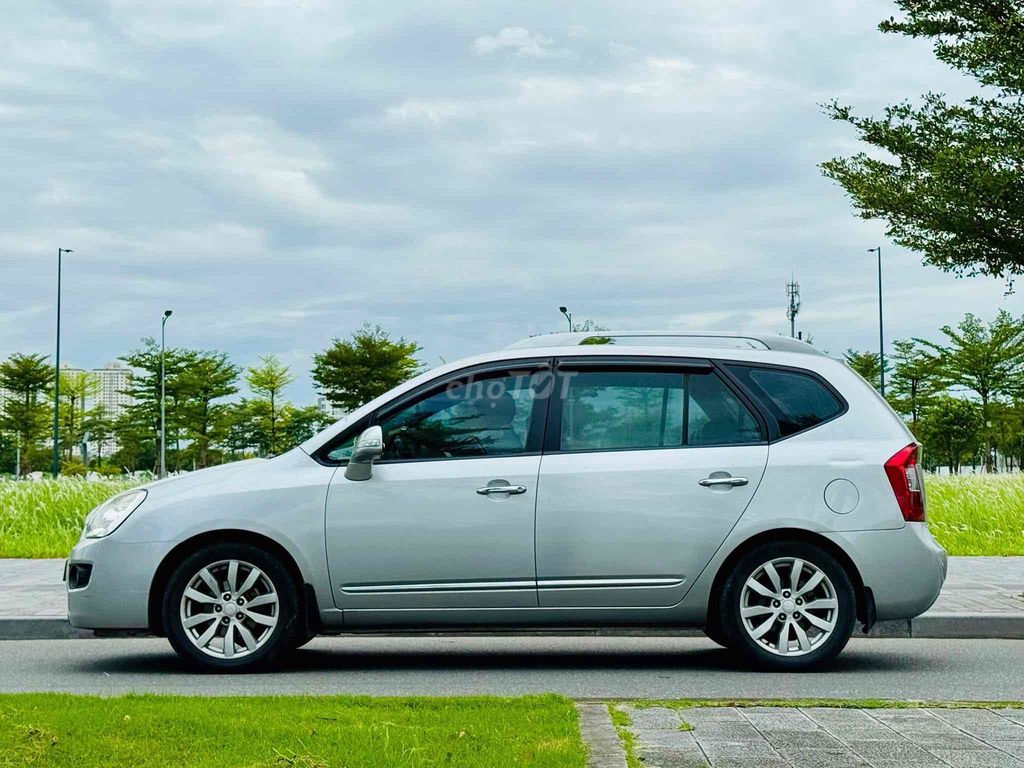 Kia Carens 2012 - 110000 km. Mua bán Ô tô tại Quận Hoàng Mai Hà Nội được đăng bởi Phạm Mạnh Đức  hình 1