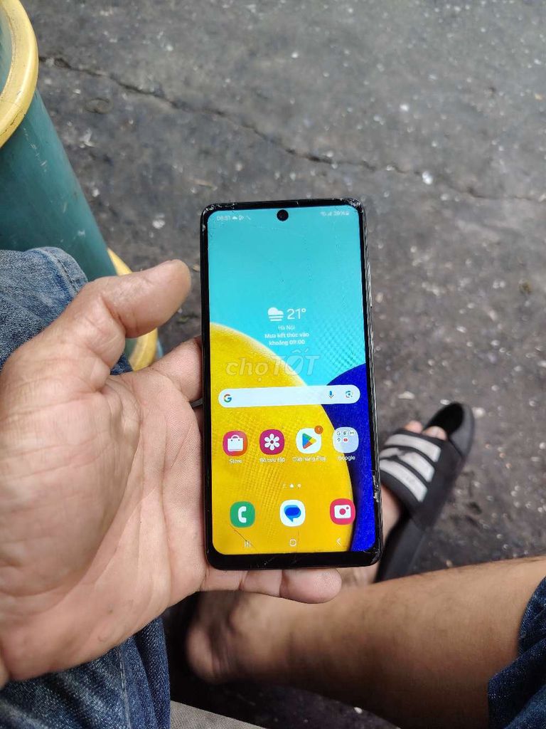 bán samsung A52 5G 8GB/128GB Đen. Mua bán Điện thoại tại Quận 4 Tp Hồ Chí Minh được đăng bởi A út  hình 1