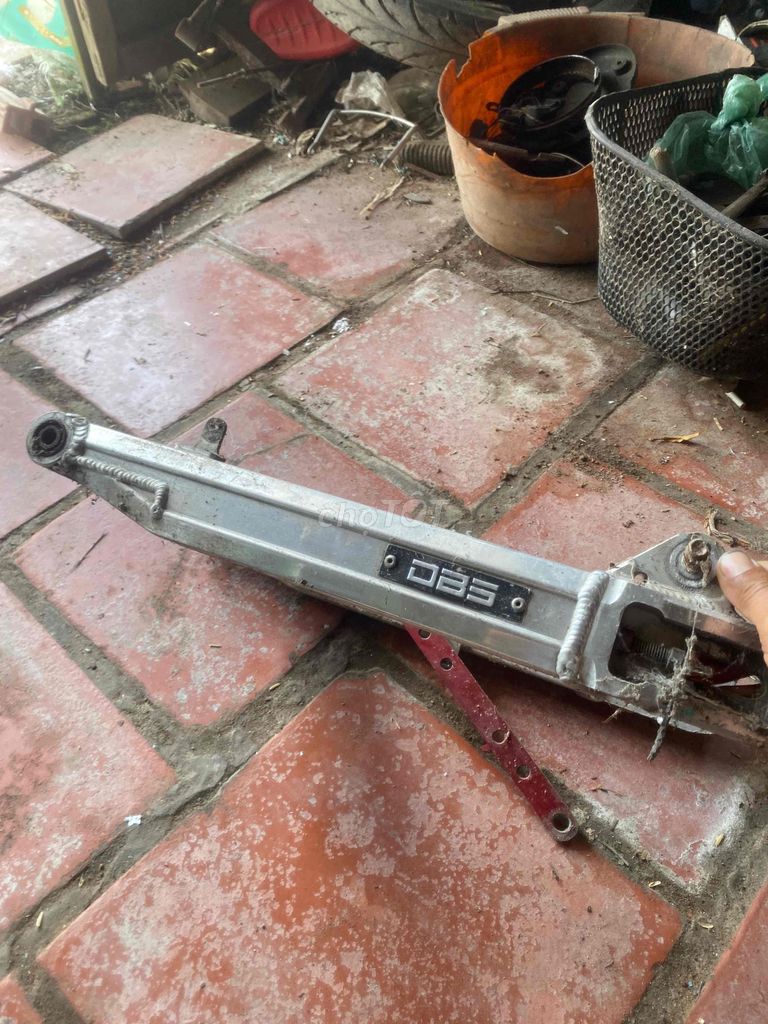 cần bán gấp xe. Mua bán Phụ tùng xe tại Huyện Châu Thành Kiên Giang được đăng bởi hoang báo  hình 1