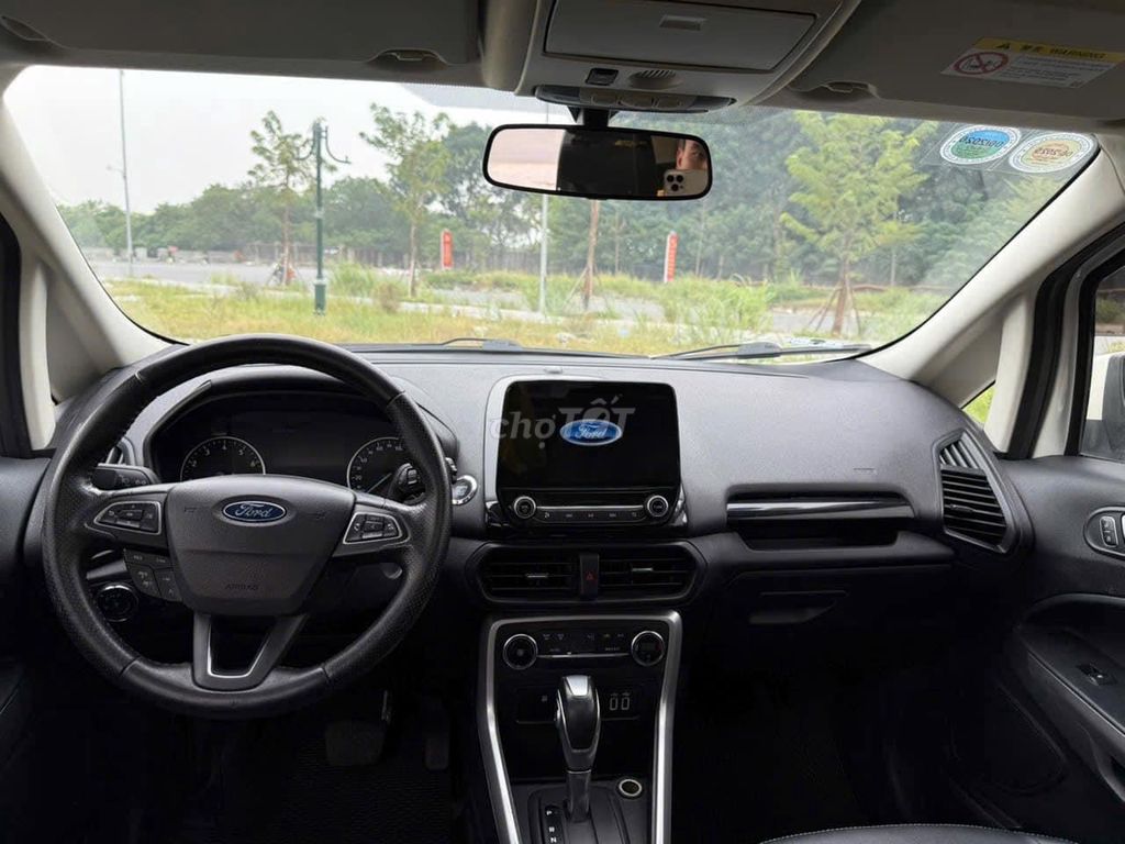 Ford EcoSport 1.5L Titanium AT, xe đẹp keng