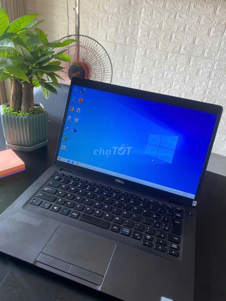 Dell Latitude 5400 i5 thế hệ 8 8GB/256GB Đen. Mua bán Laptop tại Huyện Đất Đỏ Bà Rịa - Vũng Tàu được đăng bởi Phạm Viết Thống hình 1