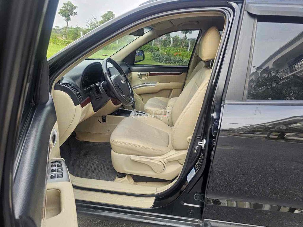Hyundai Santa Fe 20***9 km. Mua bán Ô tô tại Quận Hai Bà Trưng Hà Nội được đăng bởi Ngô Hạnh hình 7
