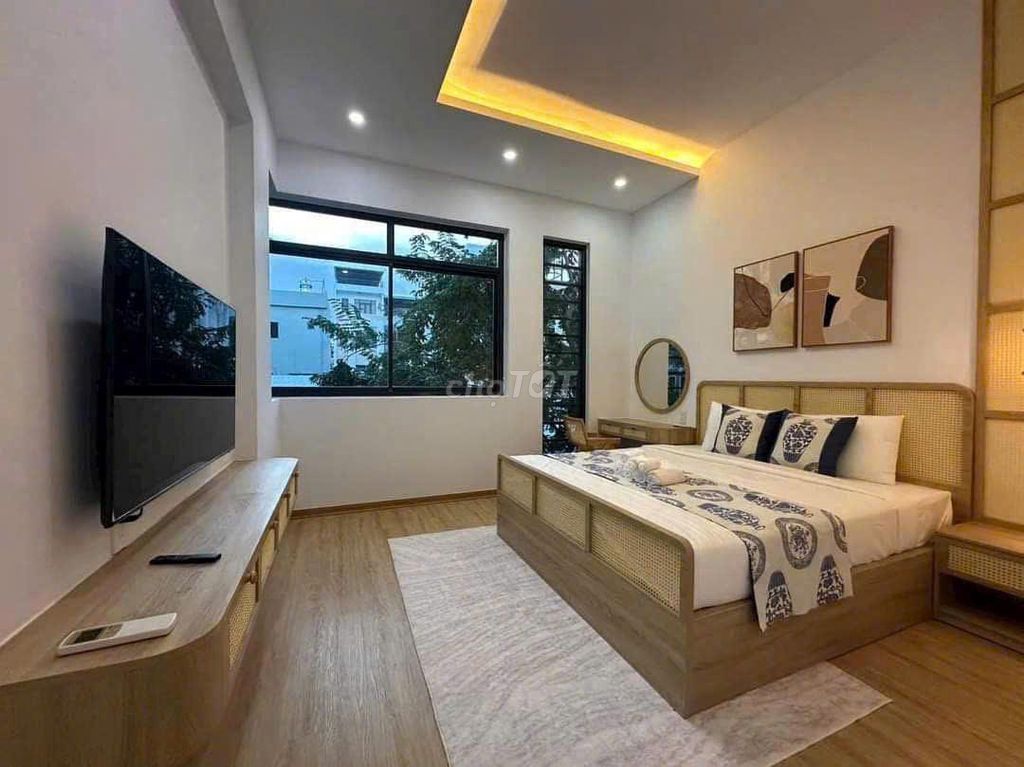 Rent · 4 bd · 91 м² · Quận Ngũ Hành Sơn, ул. an thượng
