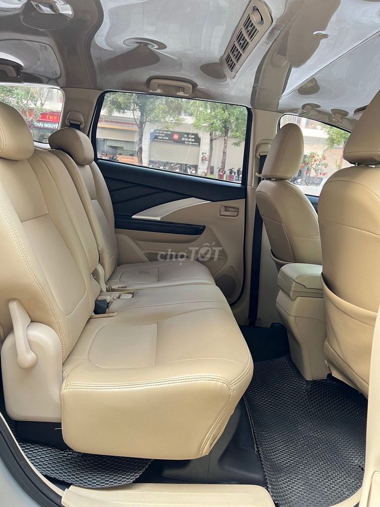 Mitsubishi Xpander 1.5 MT 2020 Xám bạc. Mua bán Ô tô tại Quận 12 Tp Hồ Chí Minh được đăng bởi Xuân Trường hình 6