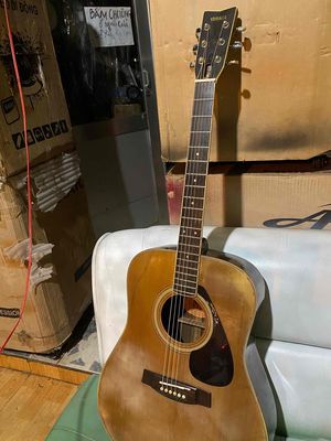 Guitar Yamaha Fg201