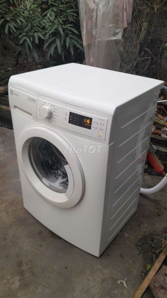 Cần pass lại máy giặt cửa ngang electrolux 7kg