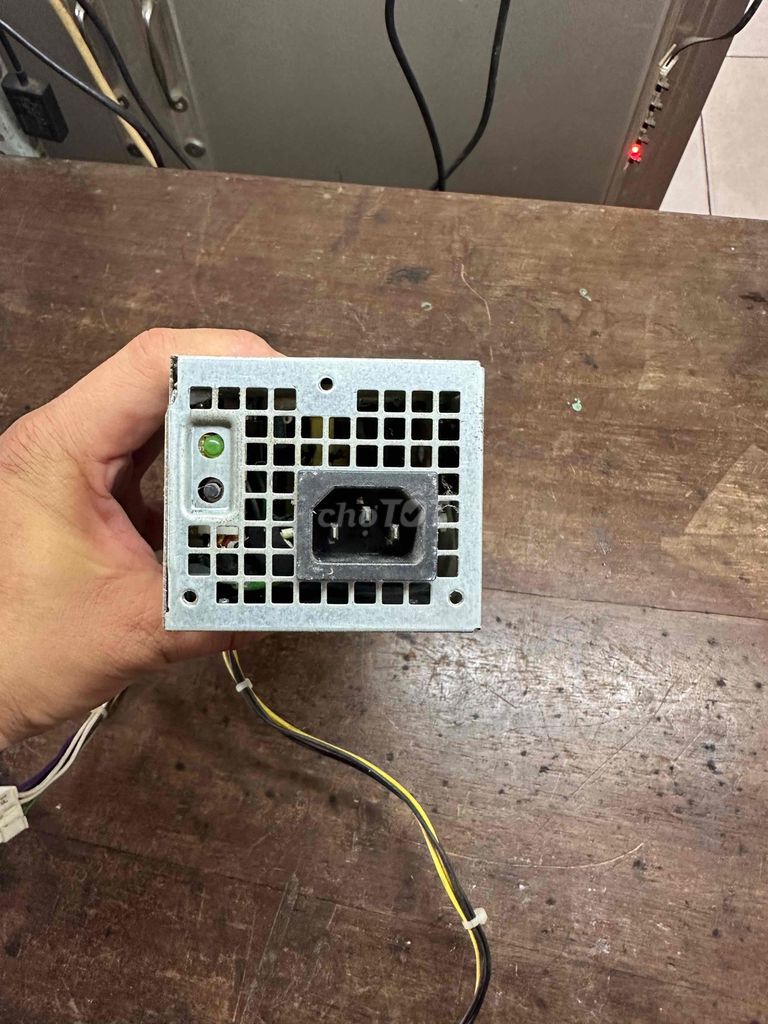 Nguồn máy tính Dell 3020 7020 9020 T7100 8pin + 4p. Mua bán Linh kiện (RAM, Card...) tại Huyện Giồng Trôm Bến Tre được đăng bởi NGỌC KHOA hình 1